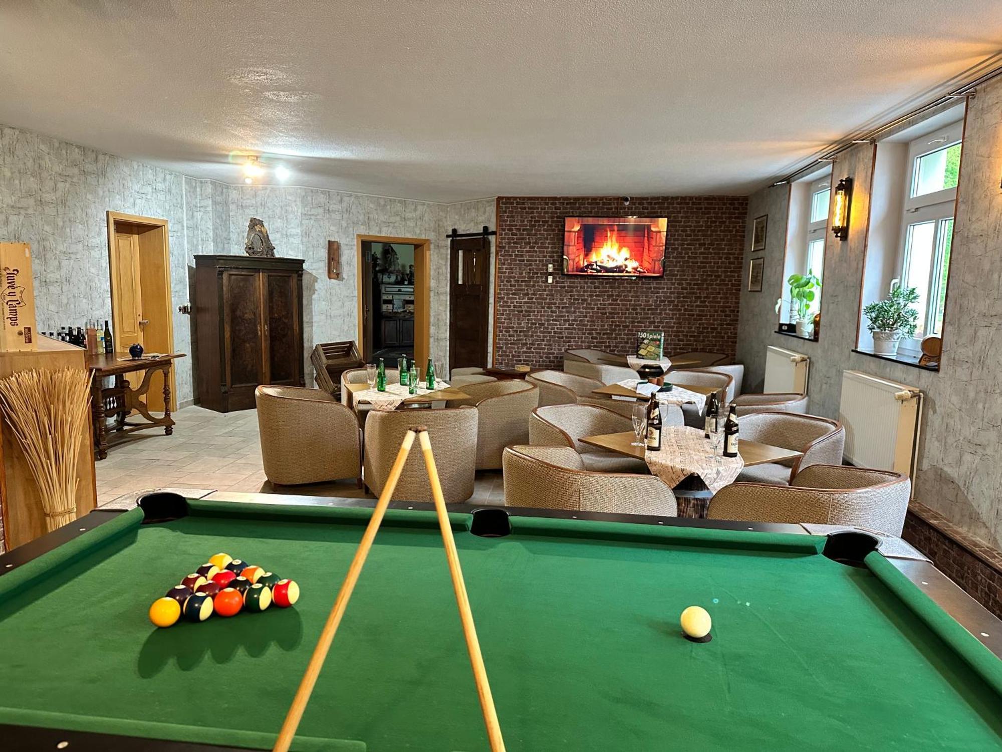 Landhotel Peters Canow Extérieur photo